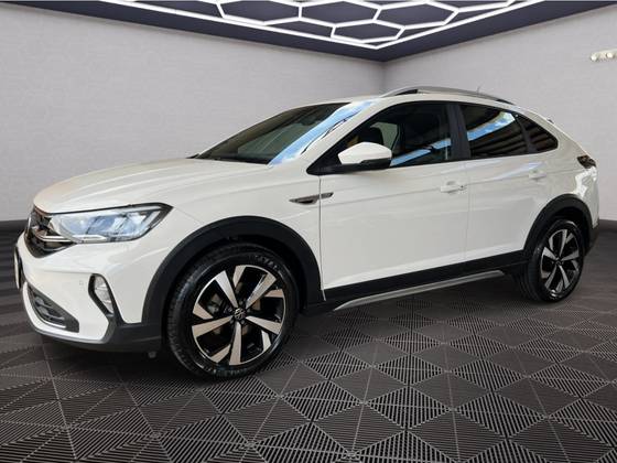 VOLKSWAGEN NIVUS 1.0 200 TSI TOTAL FLEX HIGHLINE AUTOMÁTICO
